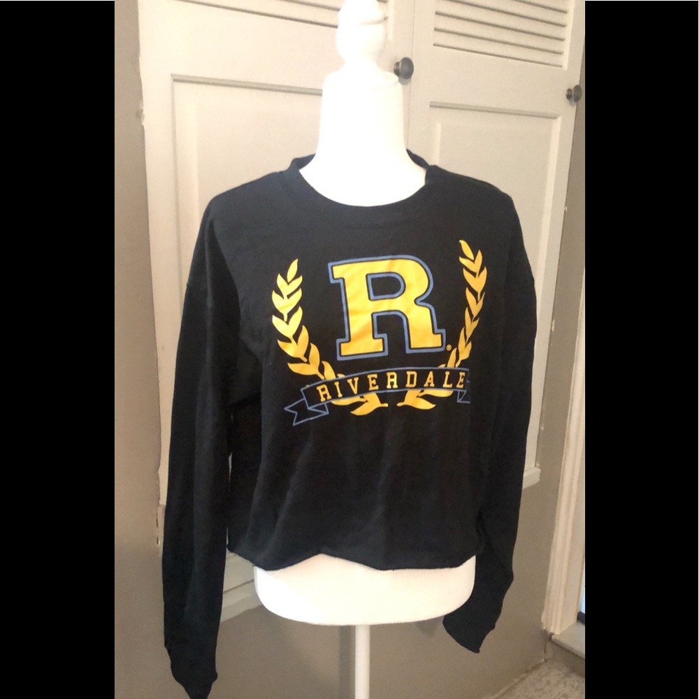 COPY - River dale cropped sweatshirt size med